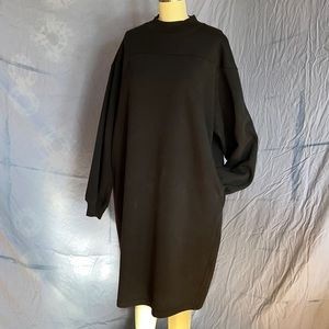 Uniqlo sweatshirt dress